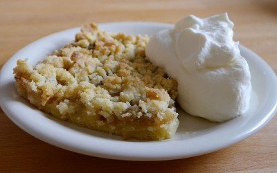Apple Cake with Crumbles