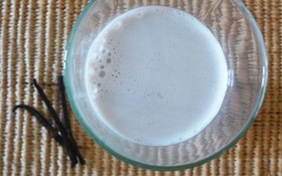Vanilla-Flavored Almond Milk