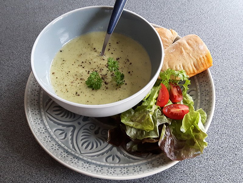 Creamy Zucchini Soup